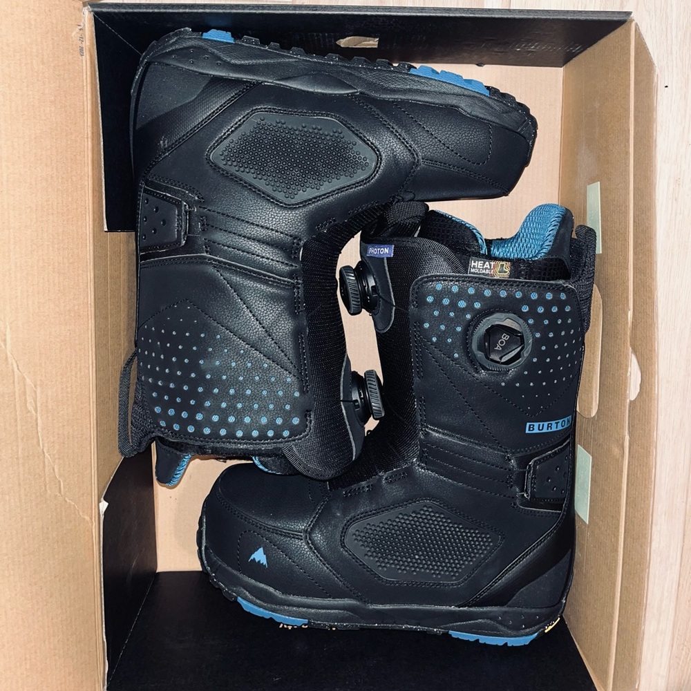 Burton Black and Blue Snowboard Boots with Quick-Lace System